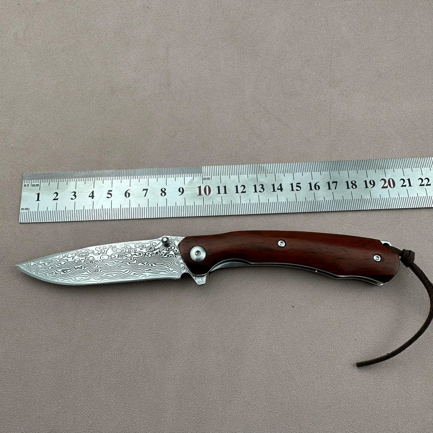 Topwell Handmade 167Layers Damascus Outdoor Folding Knife Ball Bearing Smooth & Fast Opening Natural Rosewood Handle EDC Camping